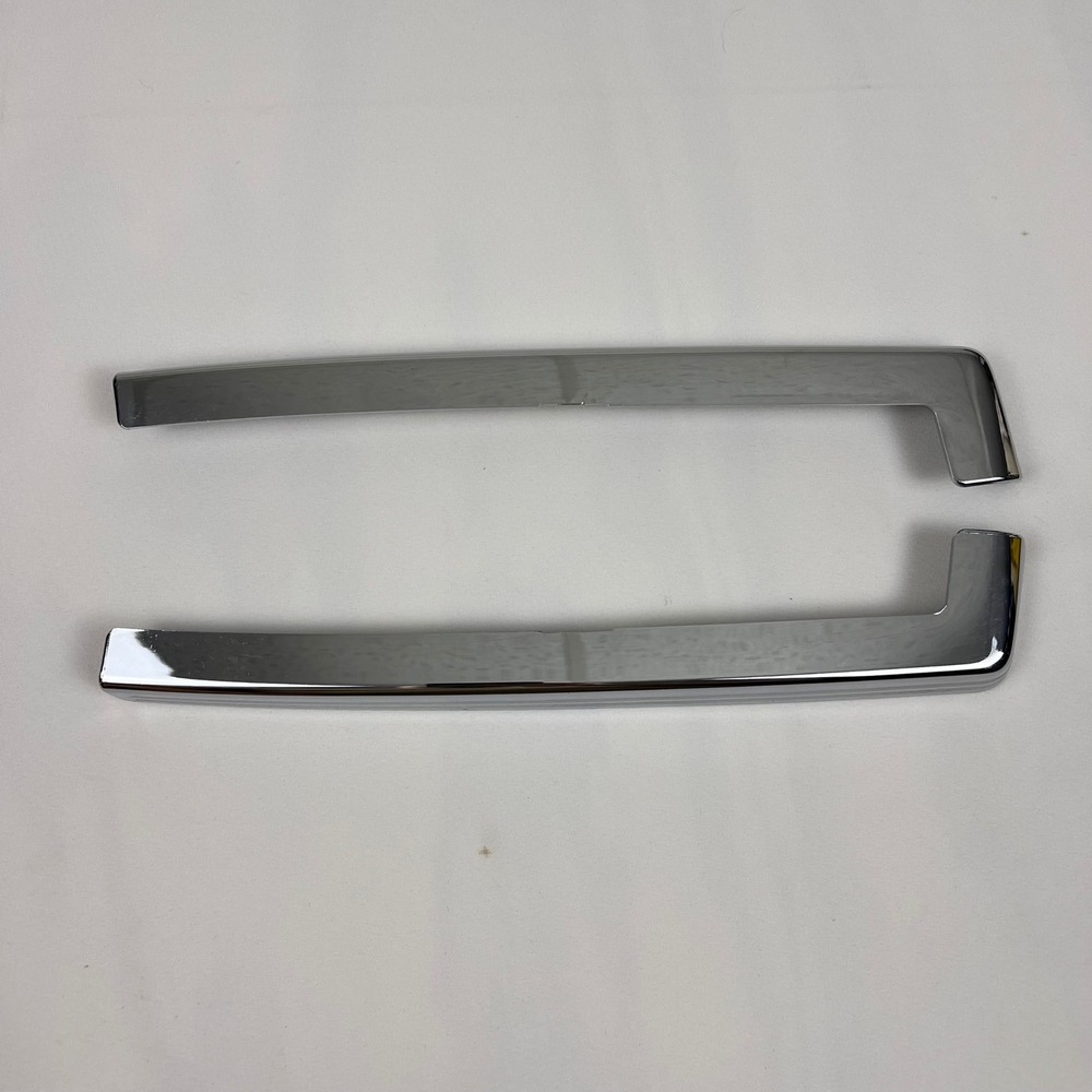 Harley Davidson Road Glide Saddlebag Lid Trim 53734-06 53735-06 Chrome Pair Good